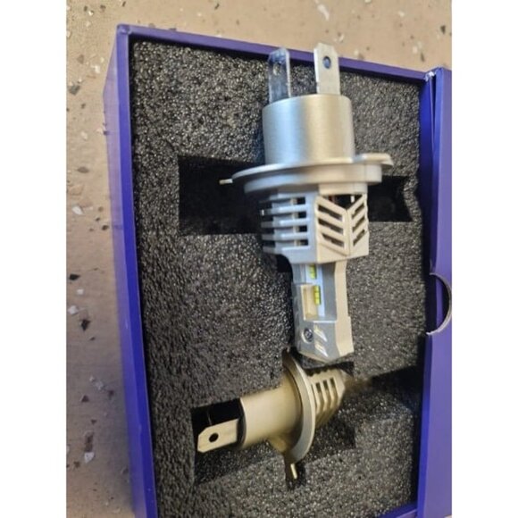 Light Bulbs, Direct 9005 Replacement 16000LM Fog Light - Picture 1 of 2